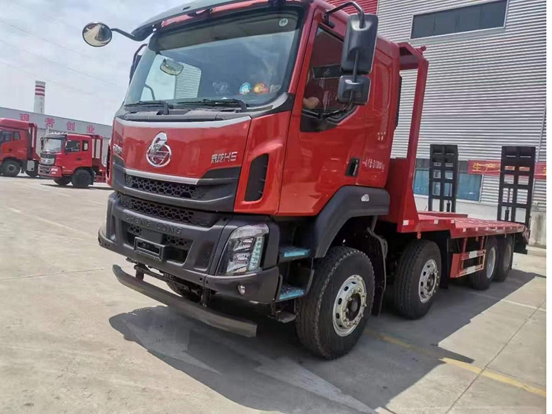 國六東風(fēng)柳汽前四后八平板運(yùn)輸車